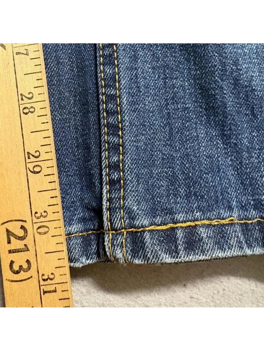 Levis 502 Regular Taper Jeans Mens 30x32 Distressed Ripped Blue Denim 100%